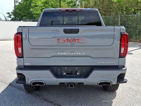 Used 2024 GMC Sierra 1500 Denali AWD/4WD image 8