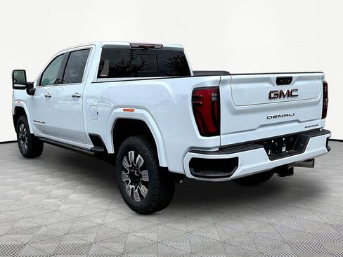 New 2026 GMC Sierra 3500 Denali w/ Denali Reserve Package AWD/4WD image 2