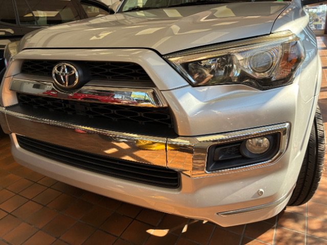 Used 2018 Toyota 4Runner 2WD image 8