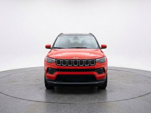 Used 2025 Jeep Compass Limited image 2