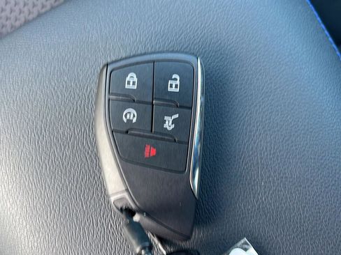 Used 2025 Chevrolet Blazer EV RS AWD/4WD image 41