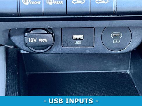 Used 2024 Hyundai Elantra SEL FWD image 16