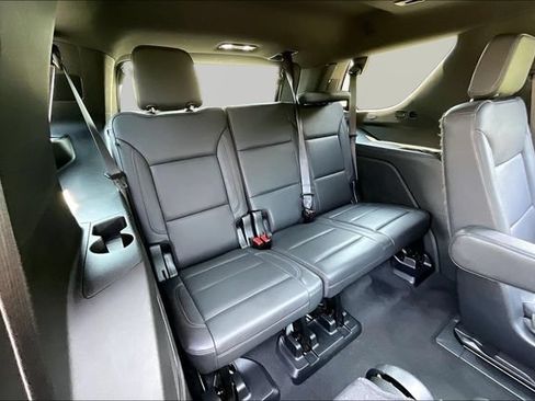 Used 2022 Chevrolet Tahoe Z71 AWD/4WD image 18