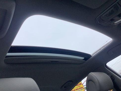 Used 2017 Hyundai Sonata Sport w/ Value Edition Package 02 image 17