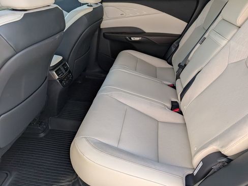 Used 2024 Lexus RX 350 w/ Convenience Package image 14