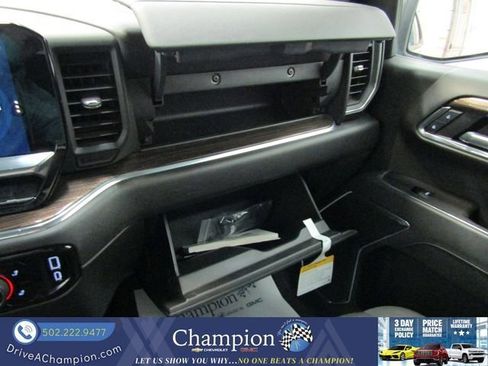 Certified 2024 Chevrolet Silverado 1500 RST image 40