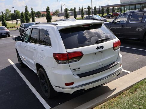 Used 2016 Jeep Grand Cherokee High Altitude AWD/4WD image 15