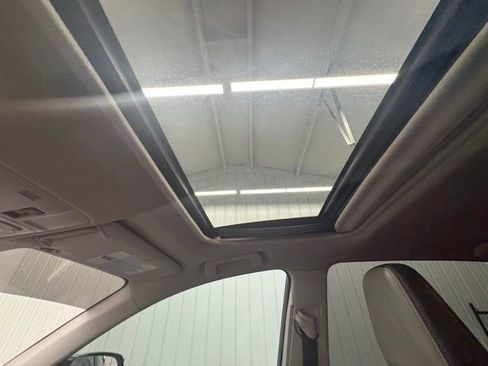 Used 2015 Toyota RAV4 Limited w/ Technology Package FWD image 35