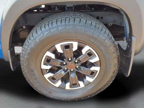 Certified 2024 Nissan Frontier PRO-4X w/ Technology Package AWD/4WD image 10