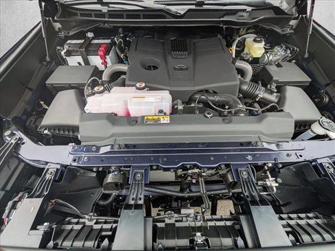 New 2026 Toyota Tundra SR5 AWD/4WD image 16