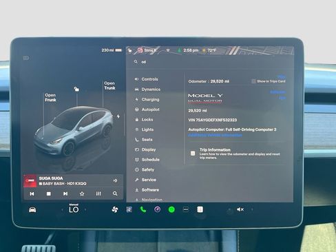 Used 2022 Tesla Model Y Performance image 11