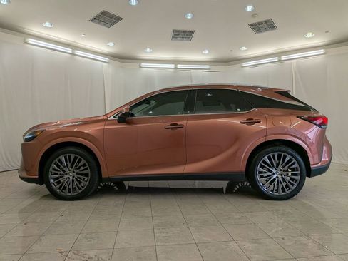 Certified 2024 Lexus RX 350 w/ Convenience Package image 5