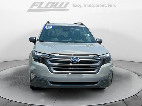 Used 2026 Subaru Forester Premium AWD/4WD image 2