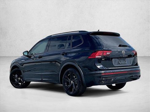 Used 2024 Volkswagen Tiguan SE R-Line FWD image 13