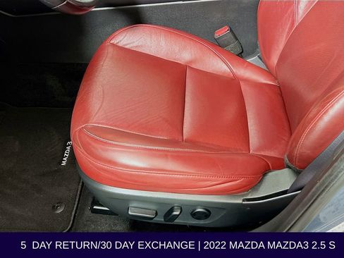 Used 2022 MAZDA MAZDA3 s image 27