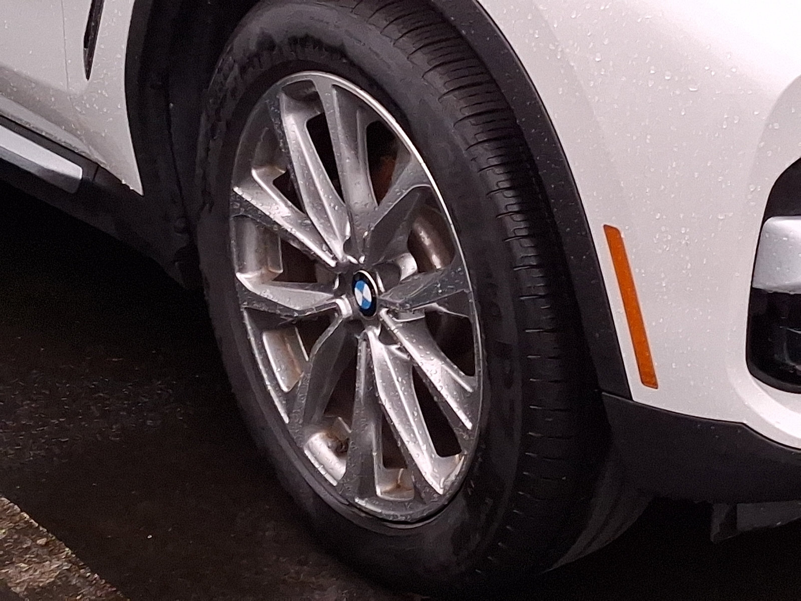 Used 2019 BMW X3 xDrive30i AWD/4WD image 6