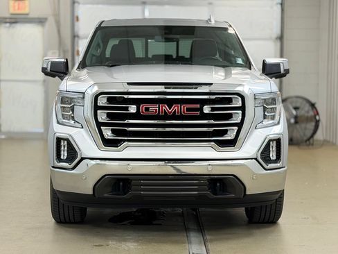 Used 2020 GMC Sierra 1500 SLT w/ SLT Premium Plus Package AWD/4WD image 2
