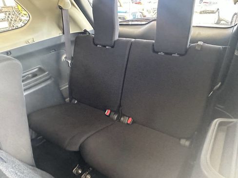 Used 2017 Mitsubishi Outlander ES image 14