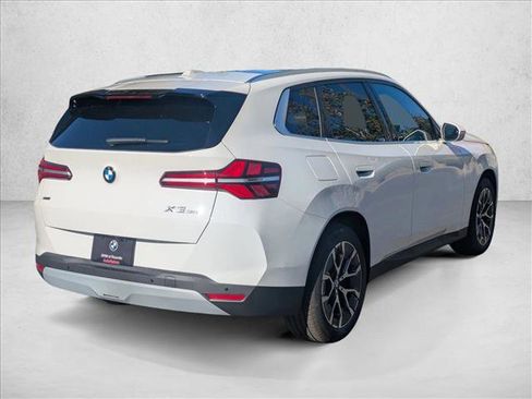 Used 2026 BMW X3 xDrive30 w/ Premium Package AWD/4WD image 2