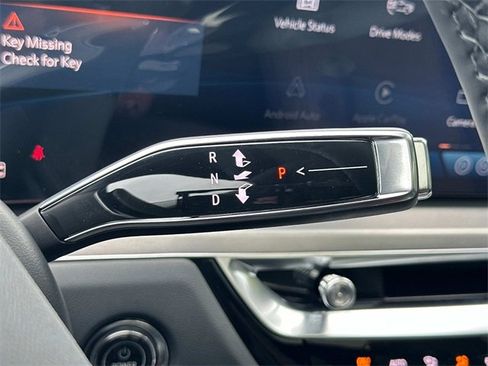 Used 2025 Cadillac Lyriq Luxury image 7