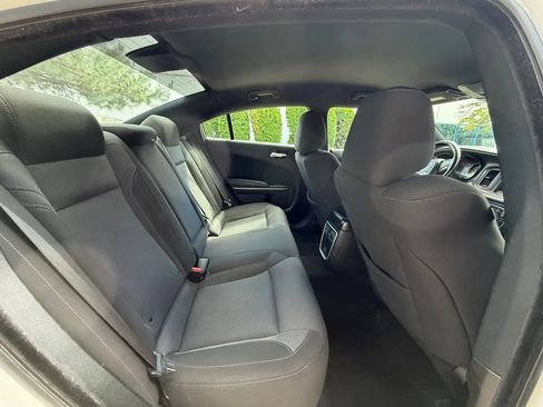 Used 2022 Dodge Charger SXT RWD image 20