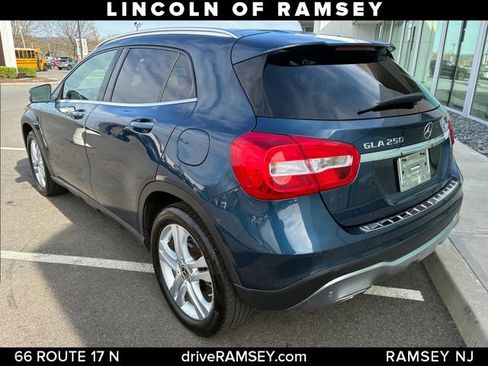 Used 2019 Mercedes-Benz GLA 250 4MATIC image 3