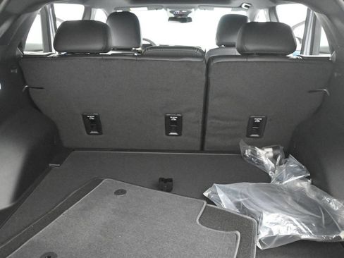 New 2026 Chevrolet Equinox EV LT AWD/4WD image 31