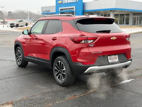 New 2026 Chevrolet TrailBlazer LT w/ Convenience Package FWD image 9