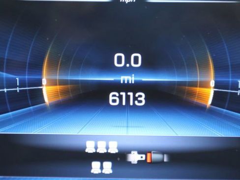 Used 2025 Mercedes-Benz GLS 63 AMG 4MATIC image 30