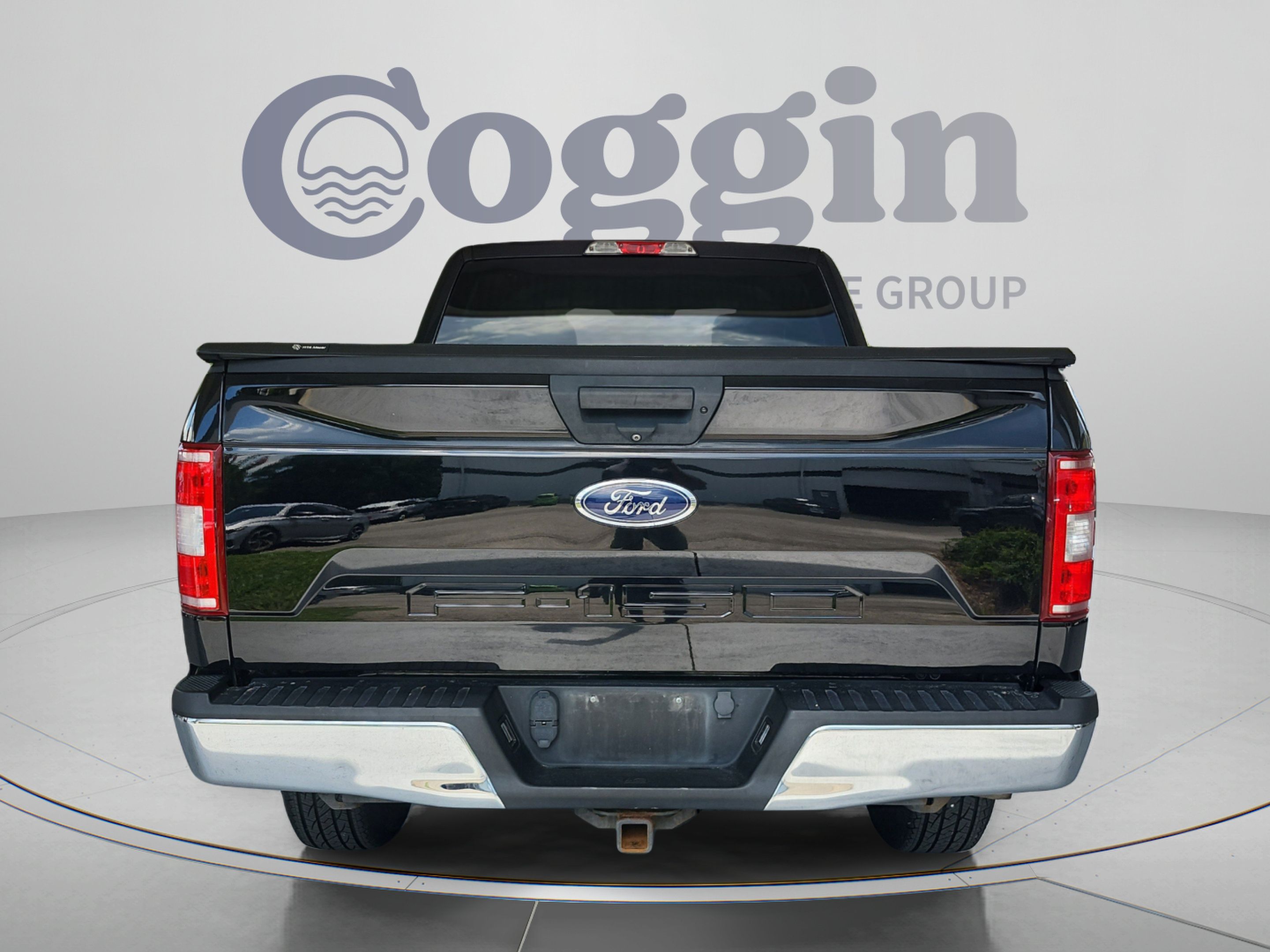 Used 2019 Ford F150 XLT w/ Heavy-Duty Payload Package AWD/4WD image 4