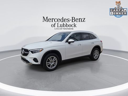 Used 2025 Mercedes-Benz GLC 300 image 4