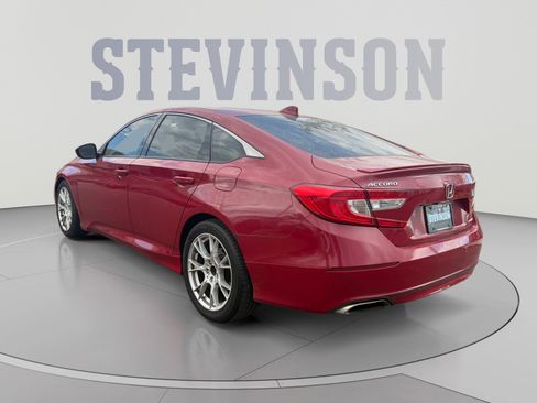 Used 2019 Honda Accord Sport image 3