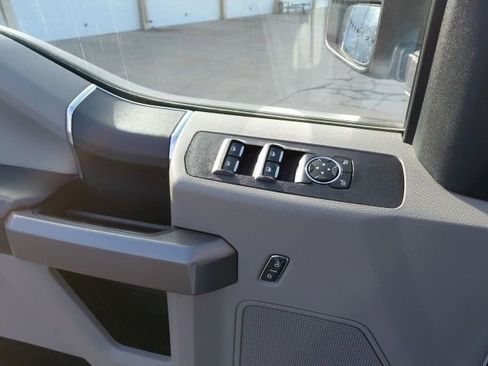 Used 2021 Ford F250 XLT AWD/4WD image 15