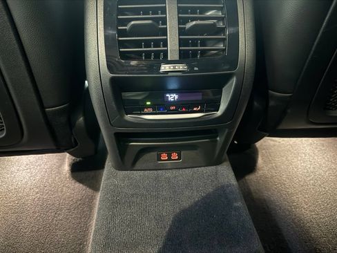 Used 2025 BMW X4 M40i w/ Premium Enhanced Package AWD/4WD image 31