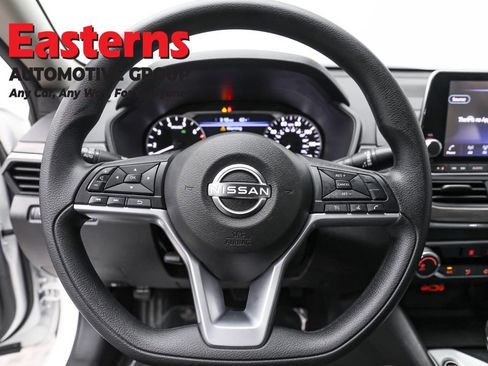 Used 2023 Nissan Altima 2.5 SL image 10