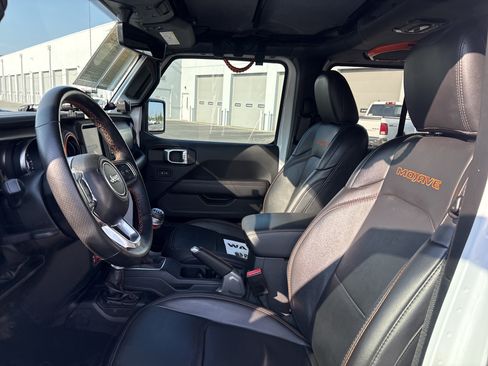 Used 2022 Jeep Gladiator Mojave AWD/4WD image 15