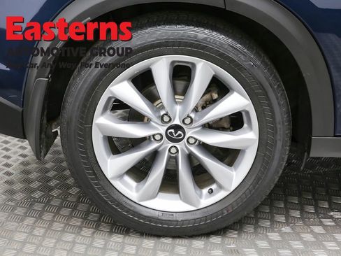 Used 2021 INFINITI QX50 Luxe w/ Cargo Package AWD/4WD image 32