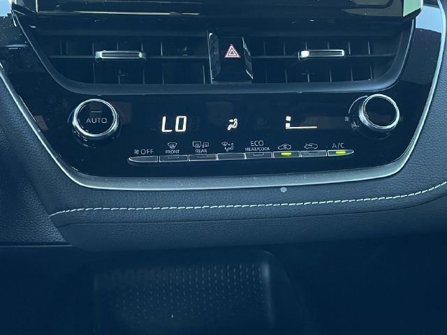 Used 2022 Toyota Corolla SE FWD image 18
