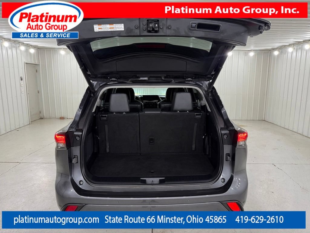 Used 2020 Toyota Highlander Limited FWD image 33