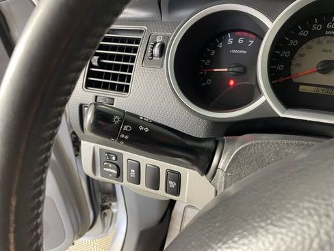 Used 2011 Toyota Tacoma 4x4 Double Cab image 12