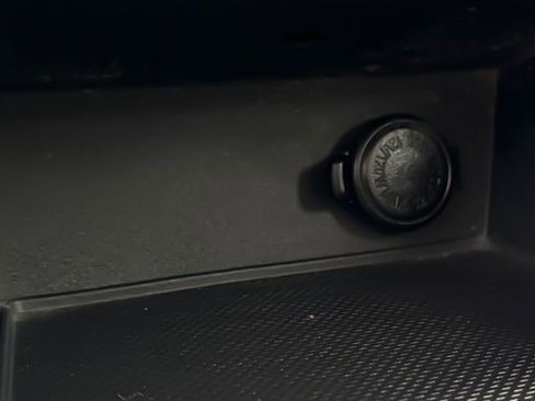 Used 2017 Subaru Impreza 2.0i Premium image 28