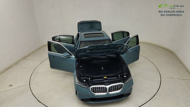 Used 2026 BMW i5 xDrive40 AWD/4WD image 30