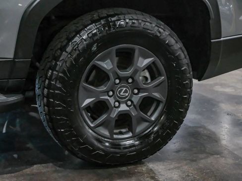 Used 2024 Lexus GX 550 AWD/4WD image 54