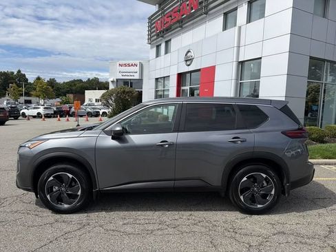 Certified 2026 Nissan Rogue SV w/ Cold Weather Package AWD/4WD image 5