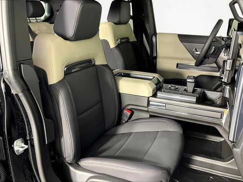 New 2026 GMC Hummer EV SUV AWD/4WD image 12