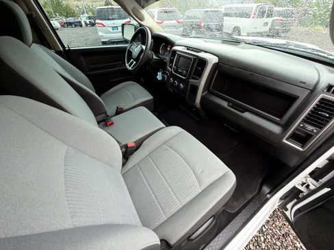 Used 2023 RAM 1500 Tradesman w/ Tradesman SXT Package AWD/4WD image 9