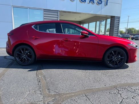 Used 2023 MAZDA MAZDA3 s AWD/4WD image 4