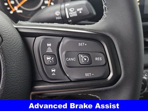 New 2025 Jeep Gladiator High Tide image 21