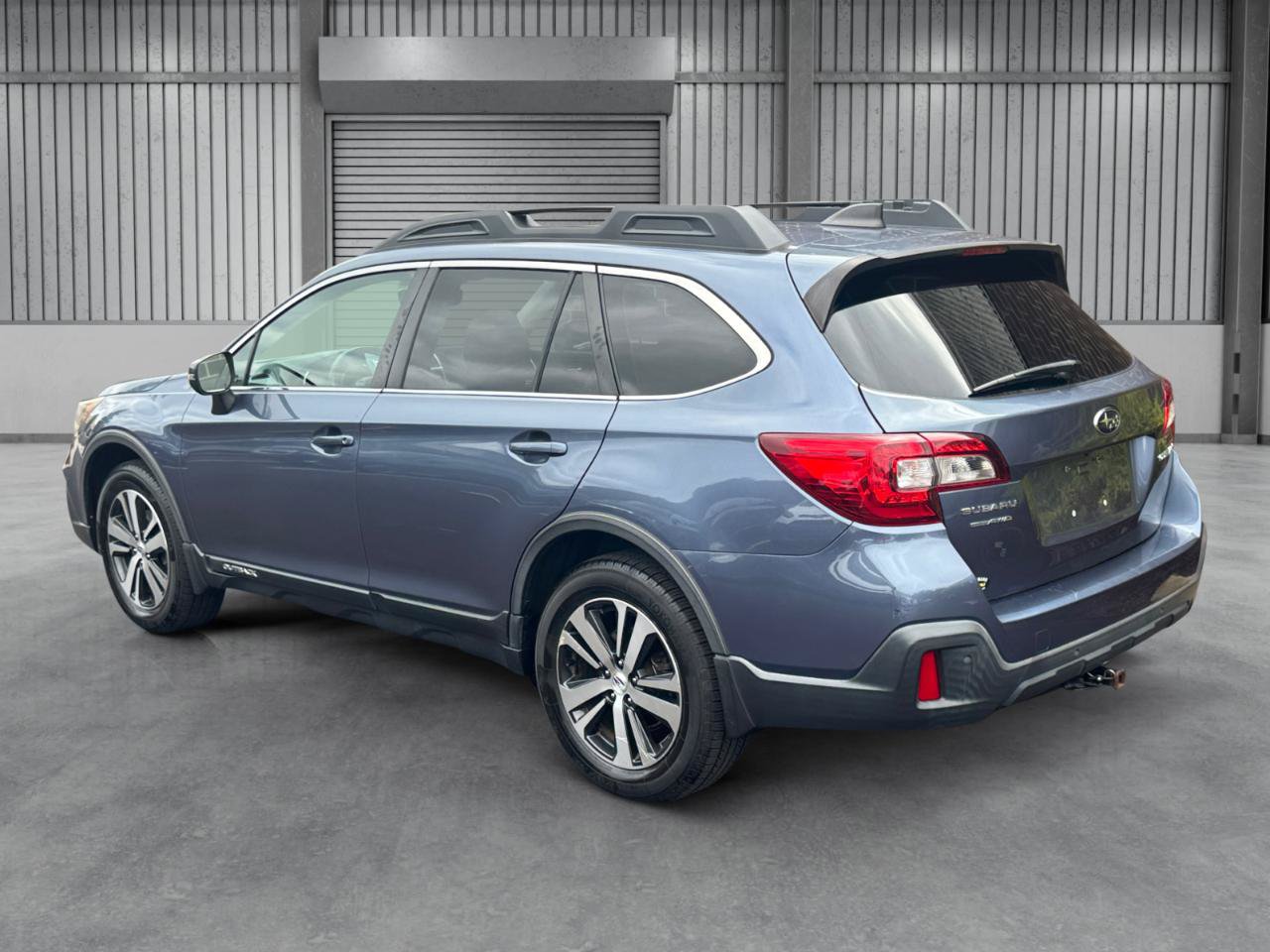 Used 2018 Subaru Outback 2.5i Limited AWD/4WD image 34