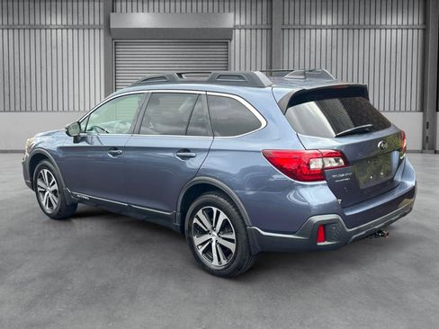Used 2018 Subaru Outback 2.5i Limited AWD/4WD image 34